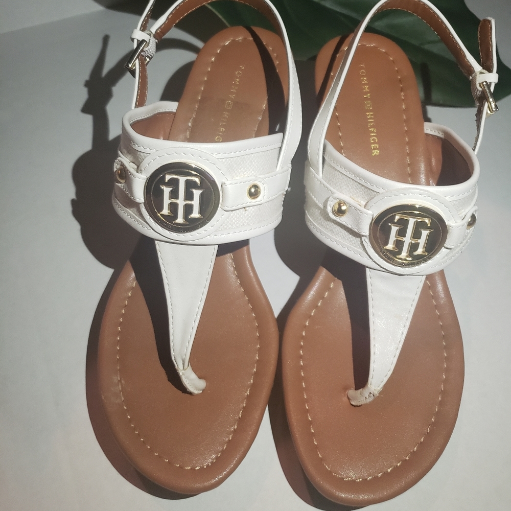 Tommy Hilfiger white wedge sandal size 6.5